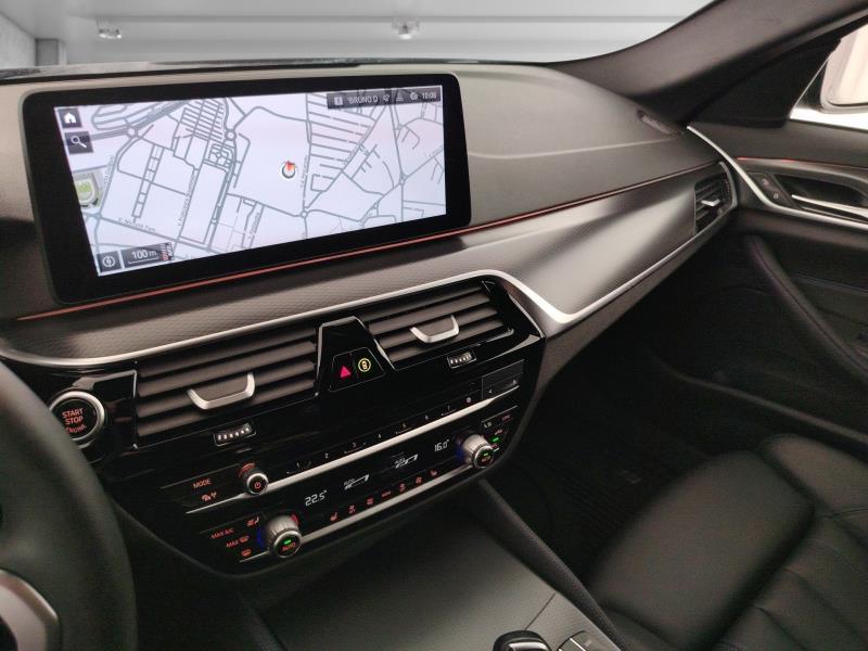 BMW Serie 5 520d Touring mhev 48V xdrive Msport auto