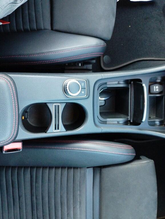 Mercedes GLA 200 d Premium 4matic auto