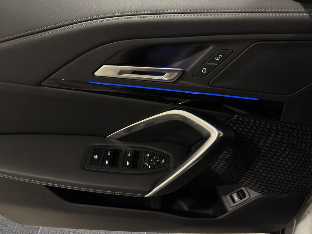 BMW iX1 edrive 20 Special Edition