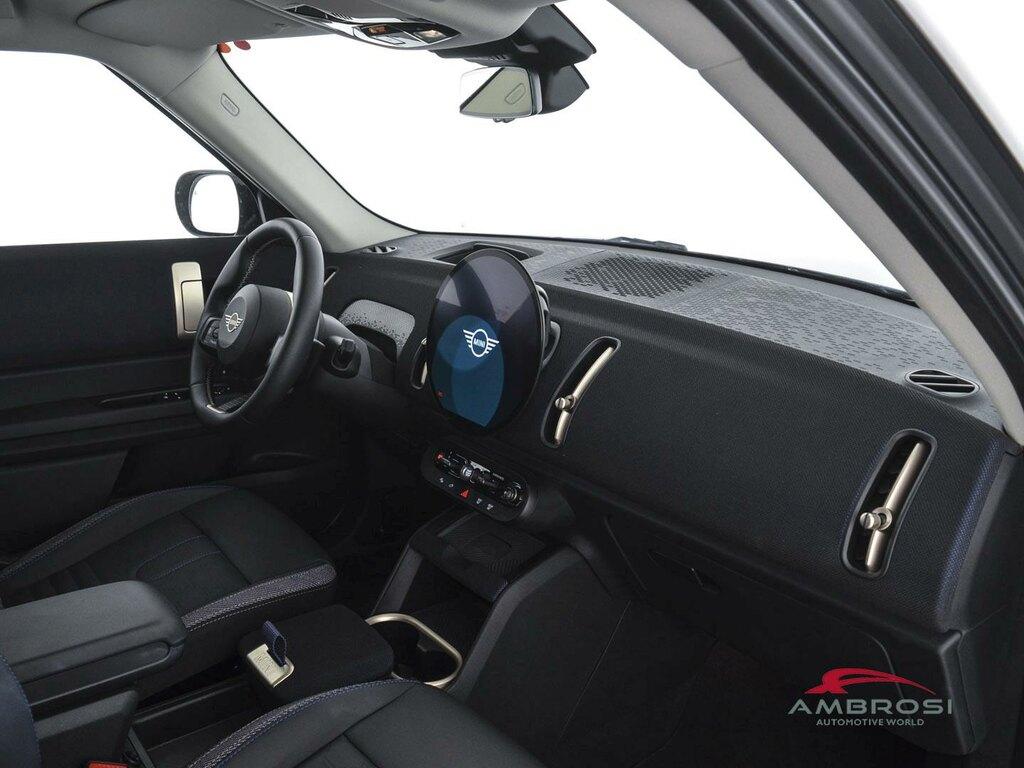 Mini Mini Countryman 2.0 48V D Classic auto
