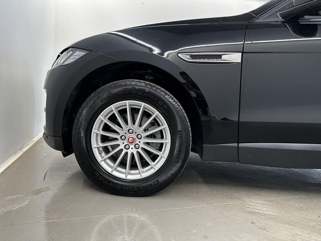 Jaguar F-Pace 2.0d i4 Pure awd 180cv auto my18