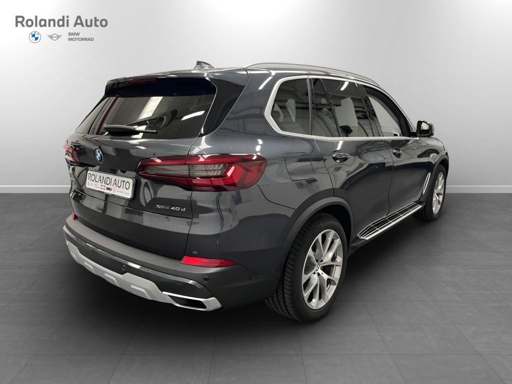 BMW X5 xdrive40d mhev 48V xLine auto