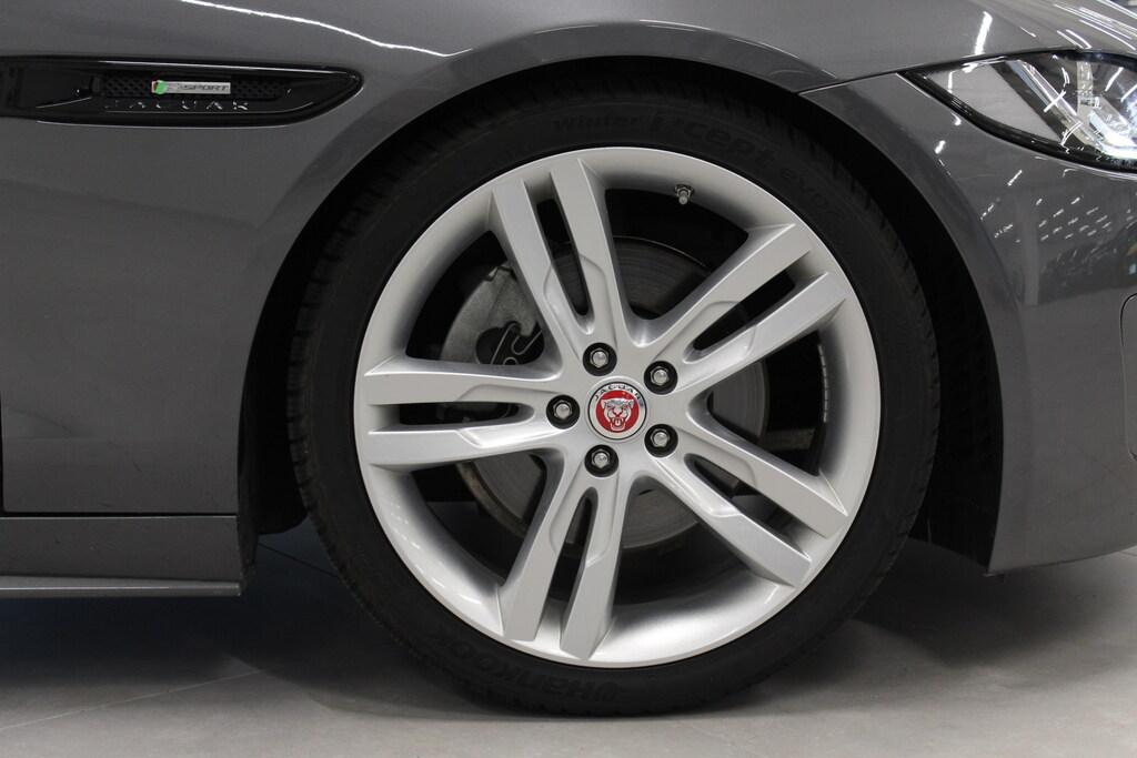 Jaguar XE 2.0 i4 R-Sport 200cv auto my18