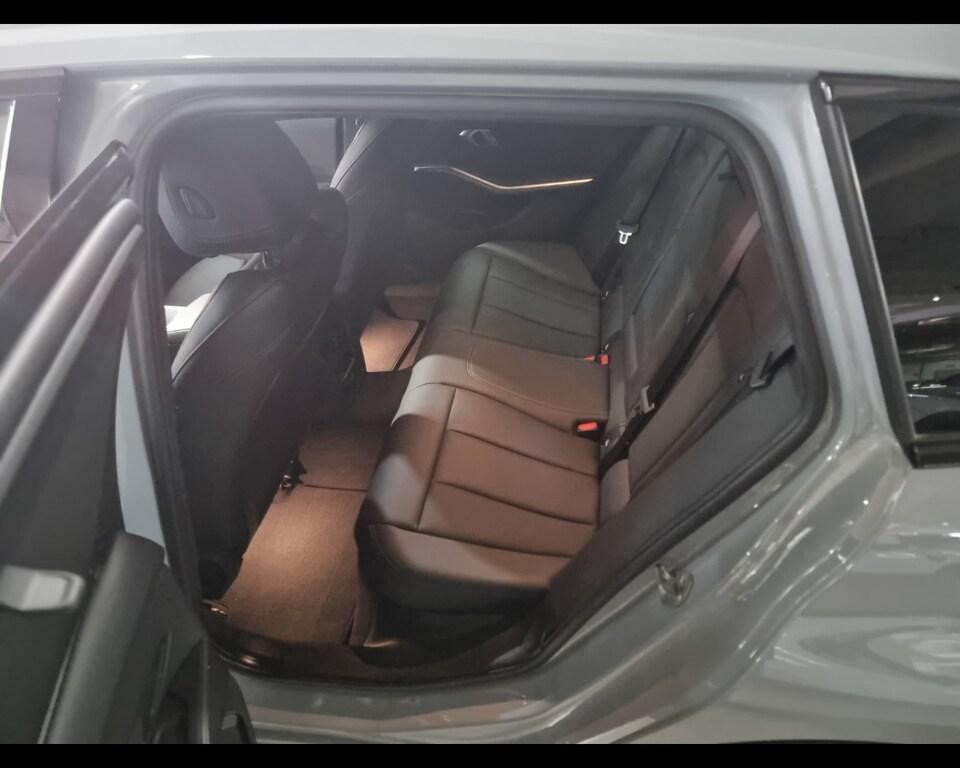 BMW Serie 3 320d Touring mhev 48V Msport auto