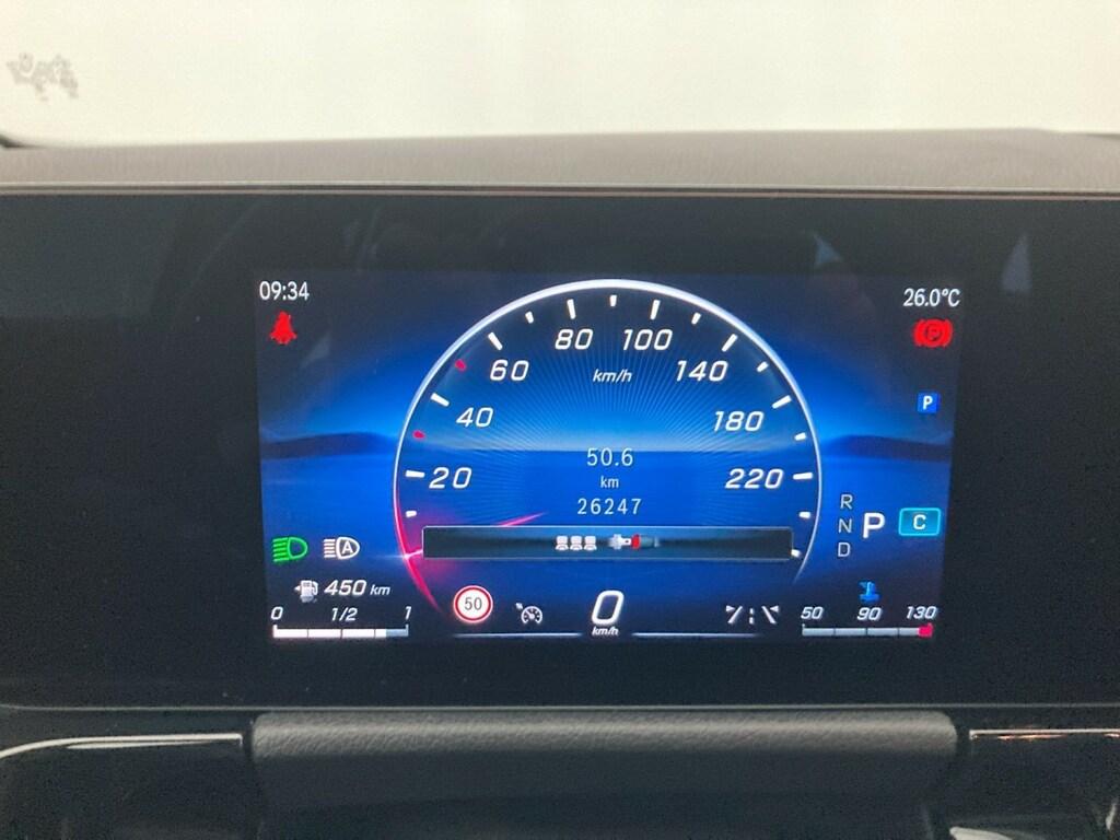 Mercedes GLA 180 d Progressive Advanced auto