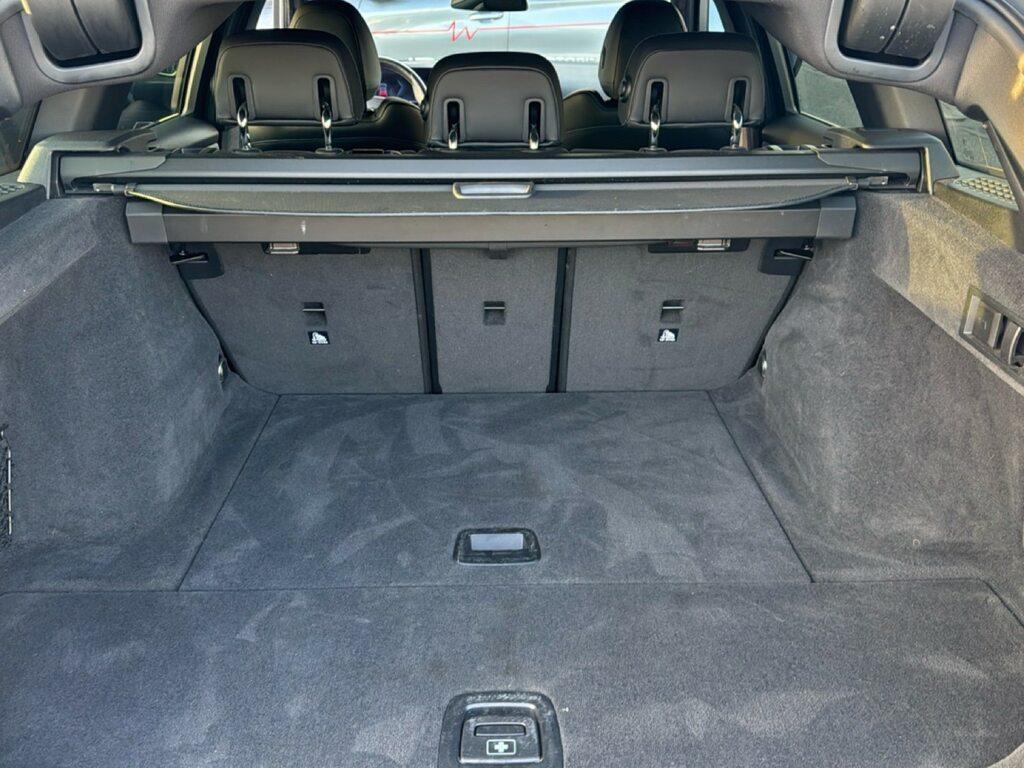 BMW Serie 3 330d Touring mhev 48V Msport xdrive auto