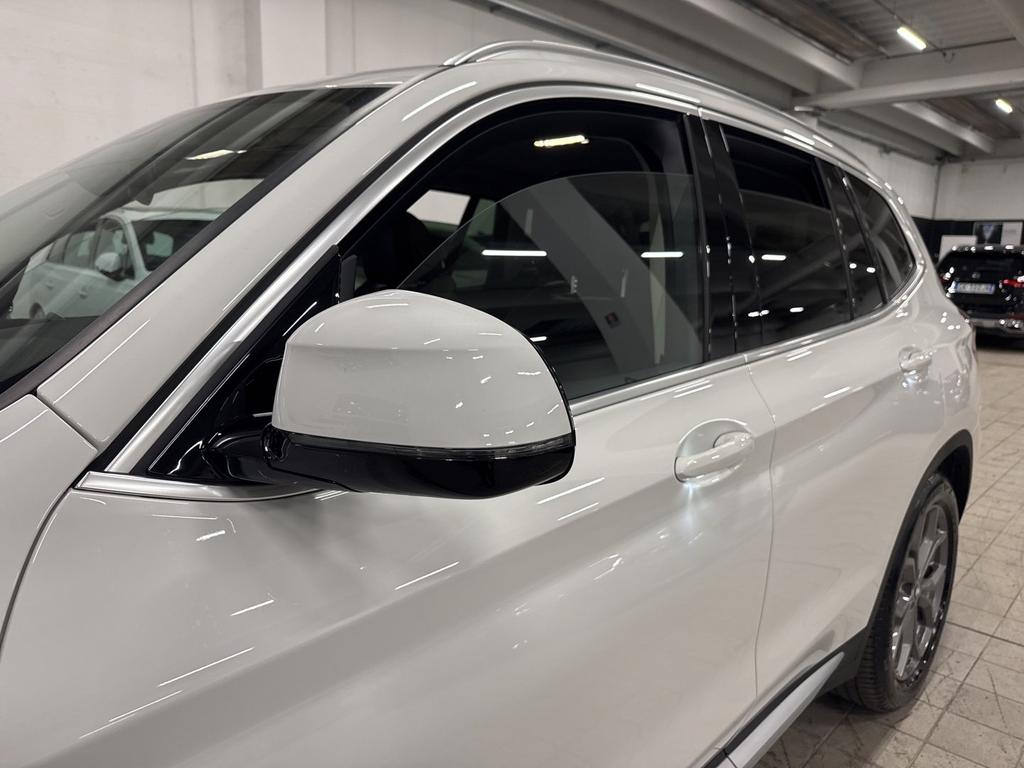 BMW X3 xdrive20d mhev 48V xLine auto