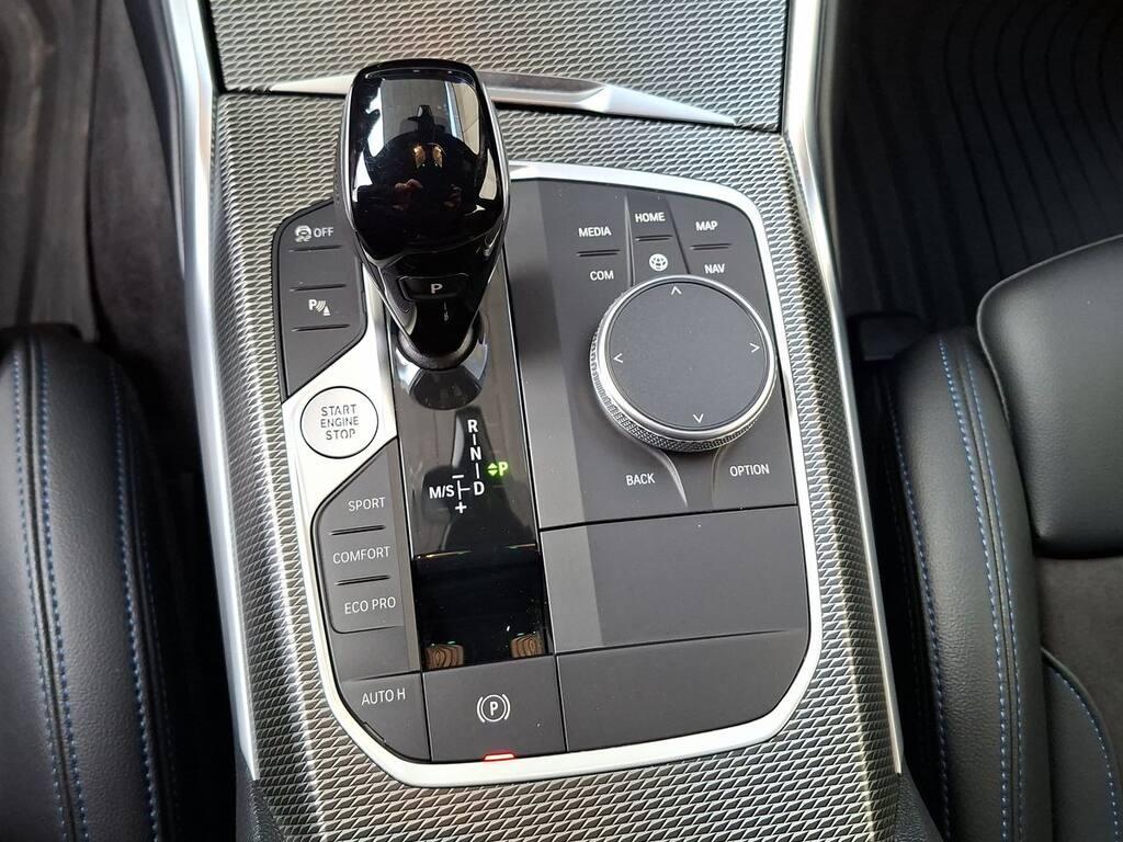 BMW Serie 3 330d Touring mhev 48V xdrive Msport auto