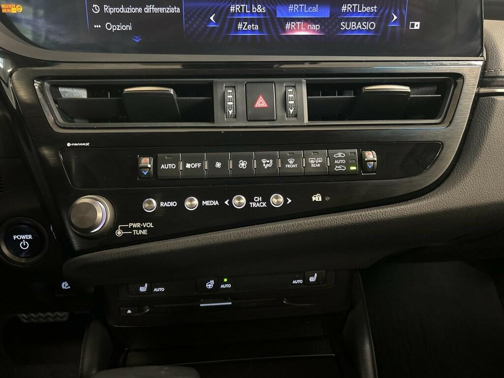 Lexus ES 300 h 2.5 Executive cvt