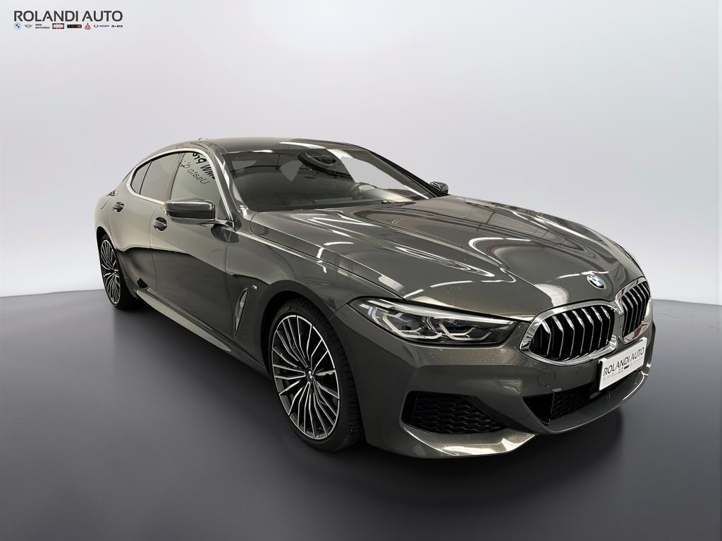 BMW Serie 8 840d Gran Coupe mhev 48V xdrive Individual Composition Msport auto