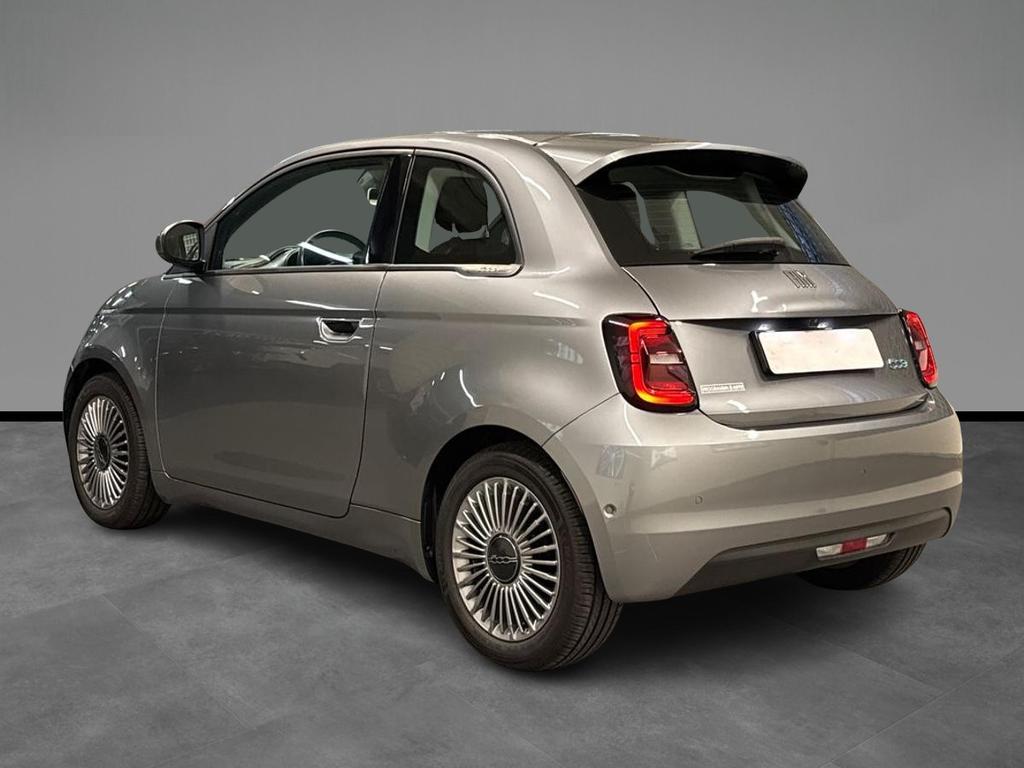 Fiat 500 e 42 kWh