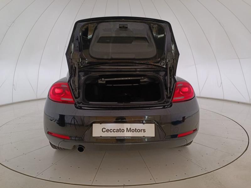Volkswagen Maggiolino Cabrio 1.6 tdi Design 105cv