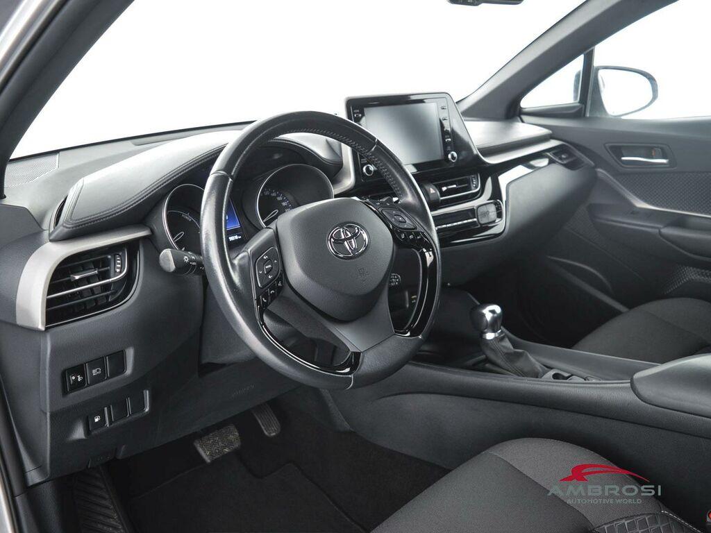 Toyota C-HR 1.8h Active e-cvt