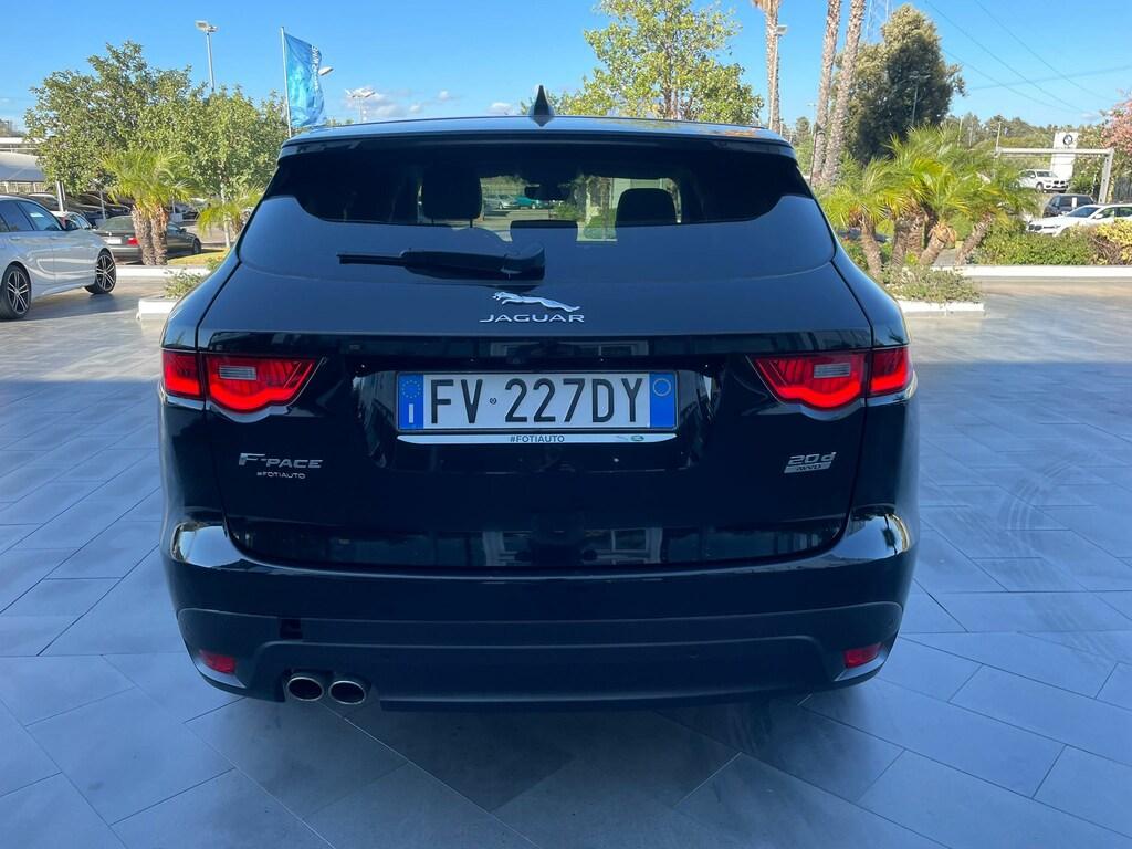 Jaguar F-Pace 2.0d i4 Prestige 180cv auto my19