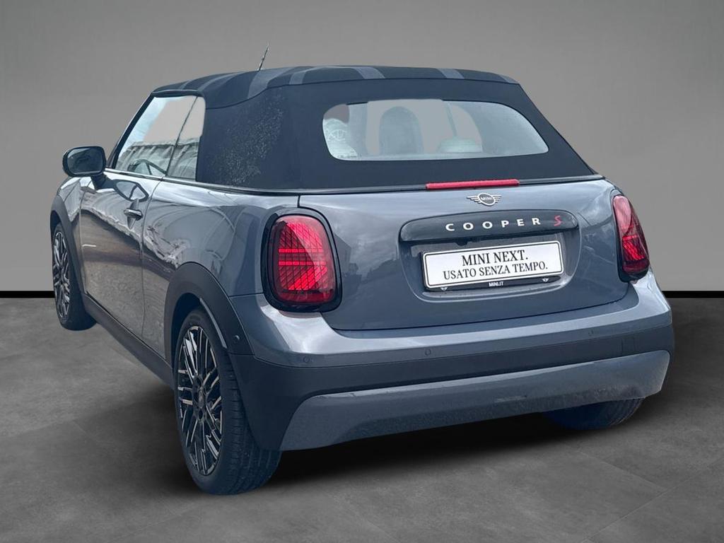 Mini Mini Cooper Cabrio 2.0 S JCW auto