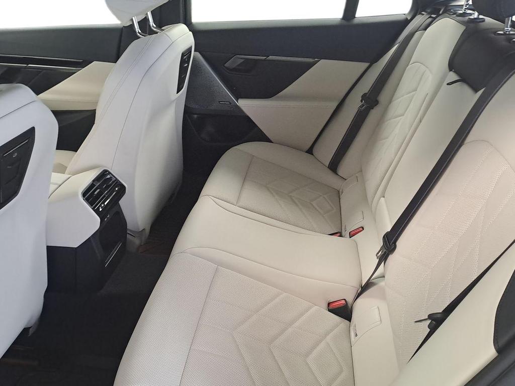 BMW Serie 5 540d Touring 48V xdrive auto