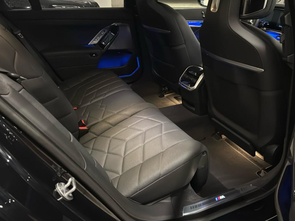 BMW Serie 7 i7 xdrive60 Msport