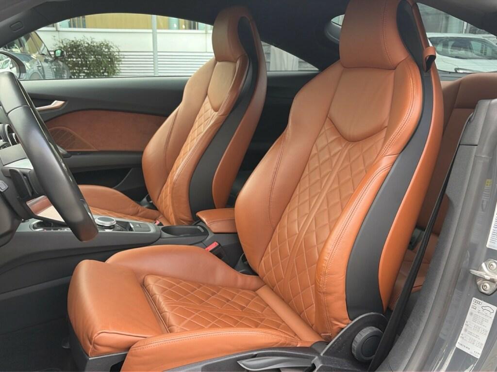 Audi TT Coupe 2.0 tfsi quattro s-tronic