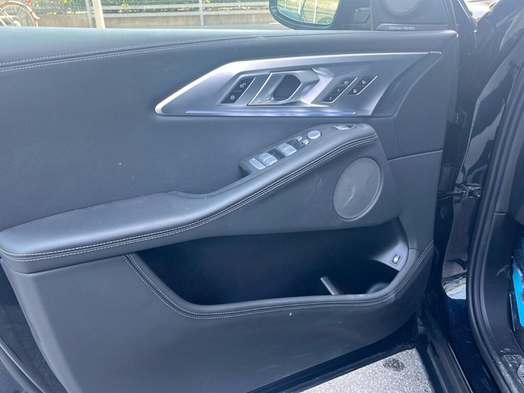 BMW XM 4.4 steptronic