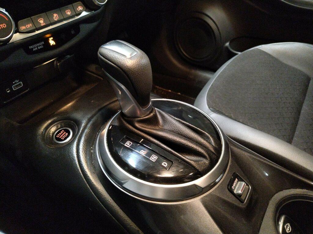 Nissan Juke 1.0 dig-t N-Connecta 114cv dct
