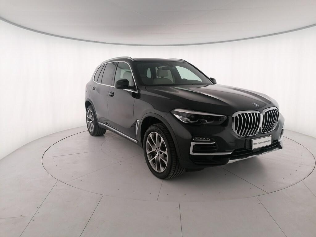 BMW X5 xdrive30d mhev 48V xLine auto