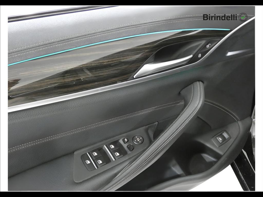 BMW Serie 5 520d Touring mhev 48V Luxury auto