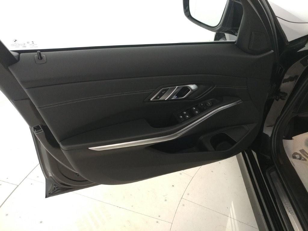 BMW Serie 3 320d Luxury auto