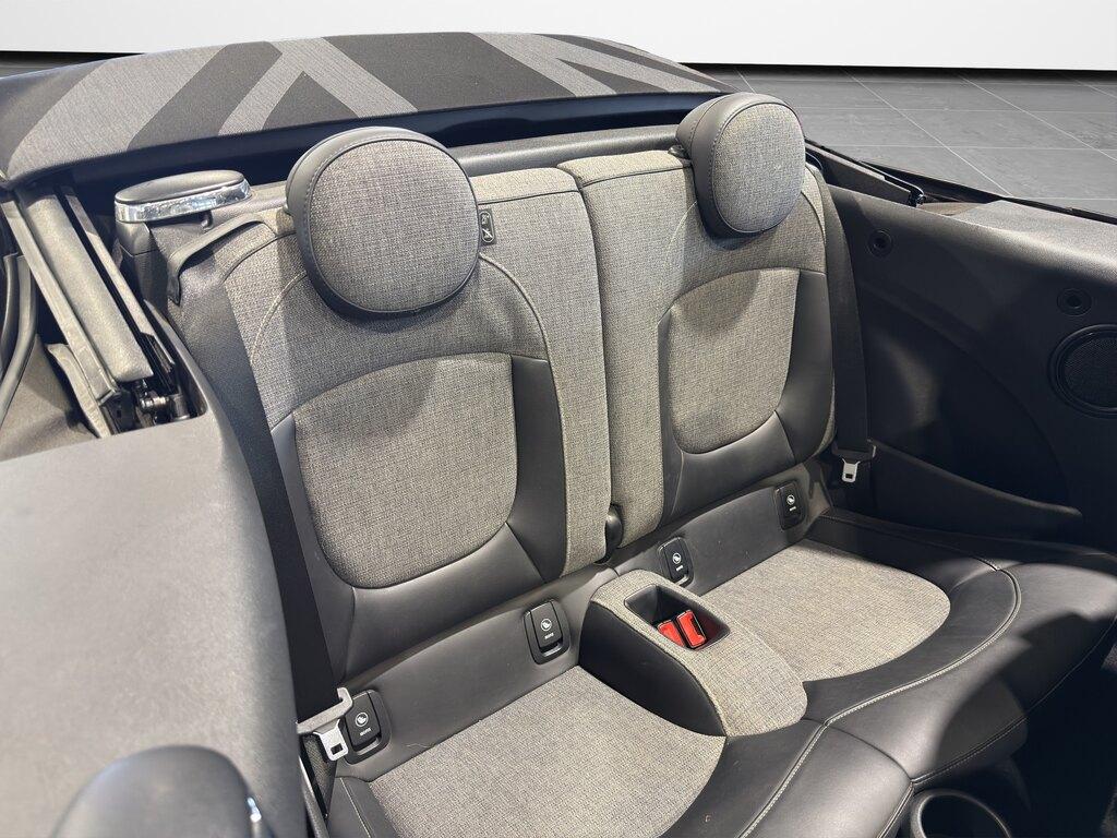 Mini Cooper D Cabrio 1.5 Cooper D