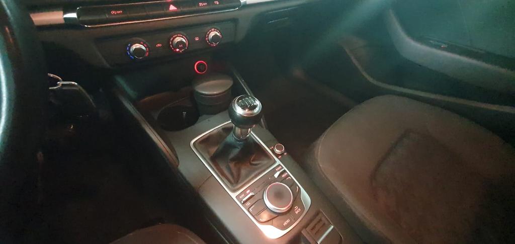 Audi A3 Sportback 1.6 tdi Business 110cv E6