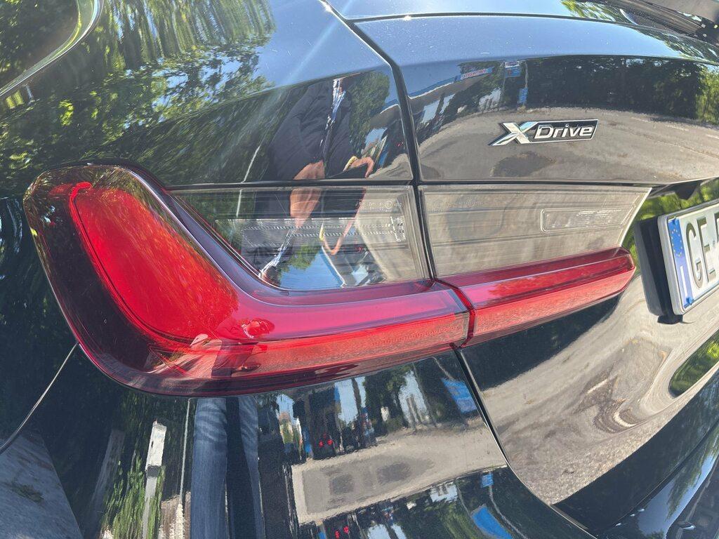 BMW Serie 3 320d Touring mhev 48V xdrive Luxury auto