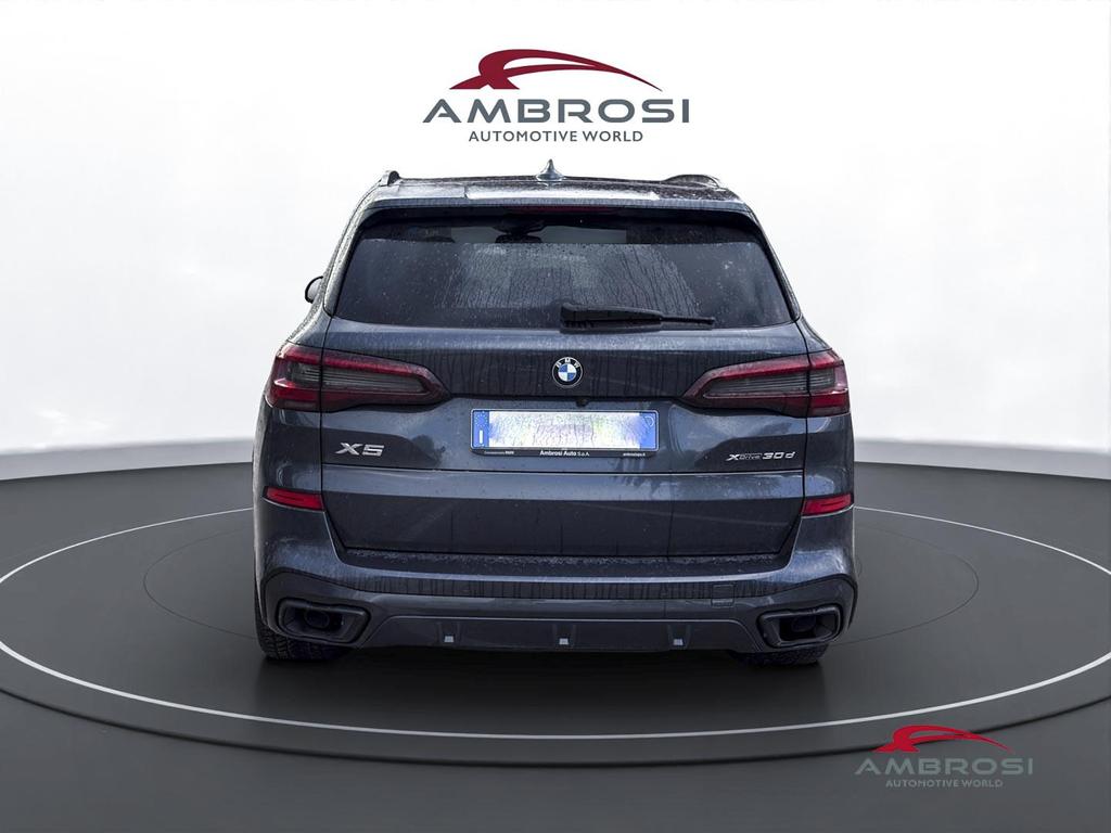 BMW X5 xdrive30d mhev 48V Msport auto