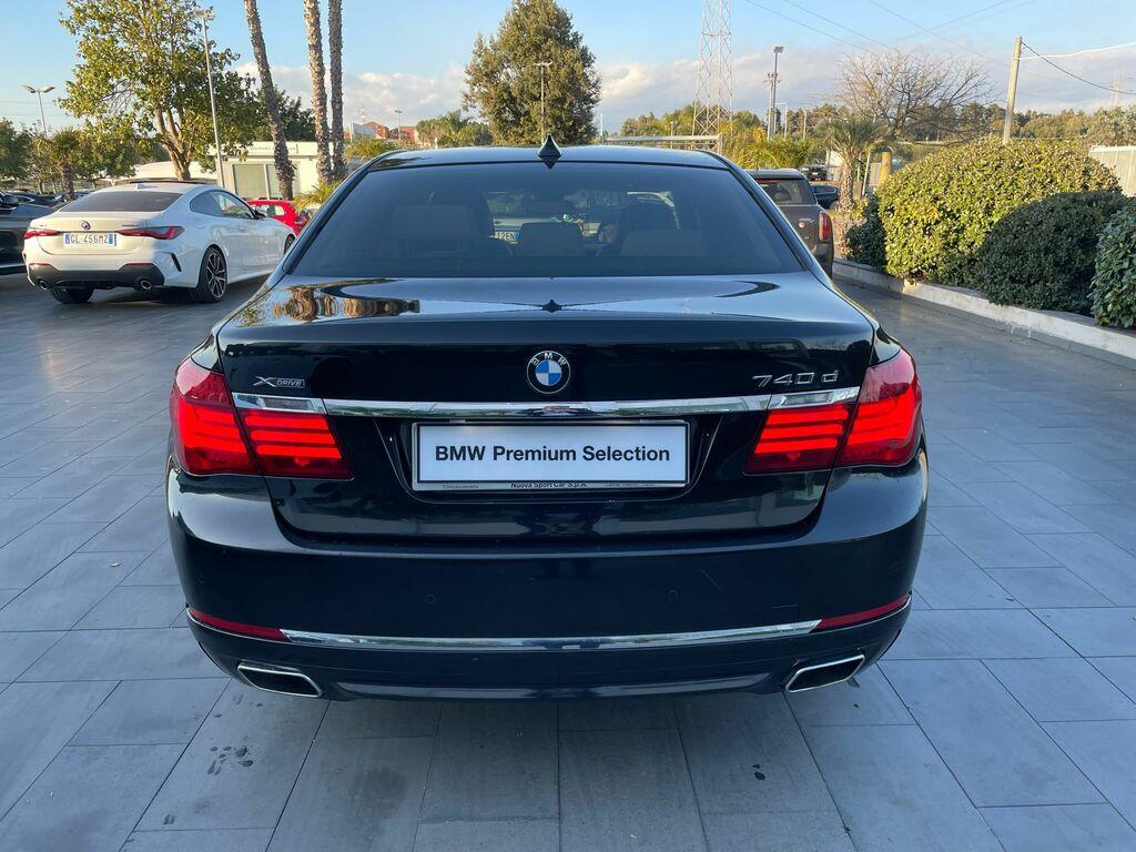 BMW Serie 7 740d xdrive Eletta 313cv auto