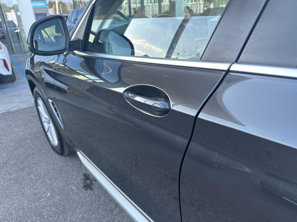 BMW X3 xdrive20d mhev 48V auto