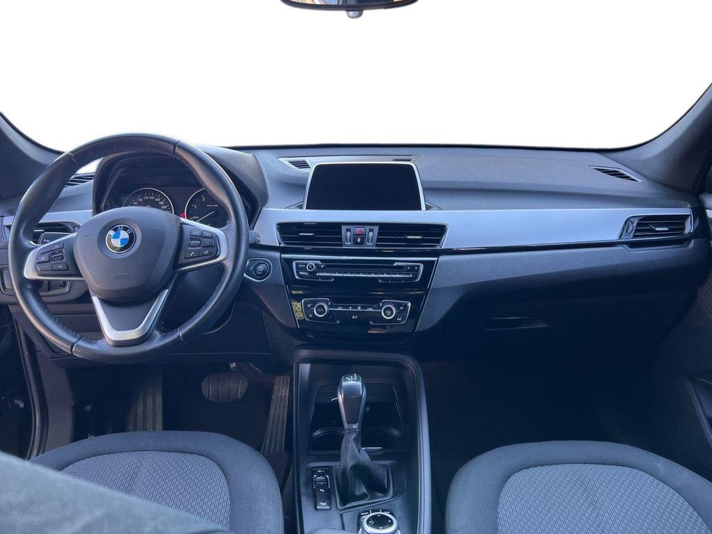 BMW X1 xdrive18d Business auto