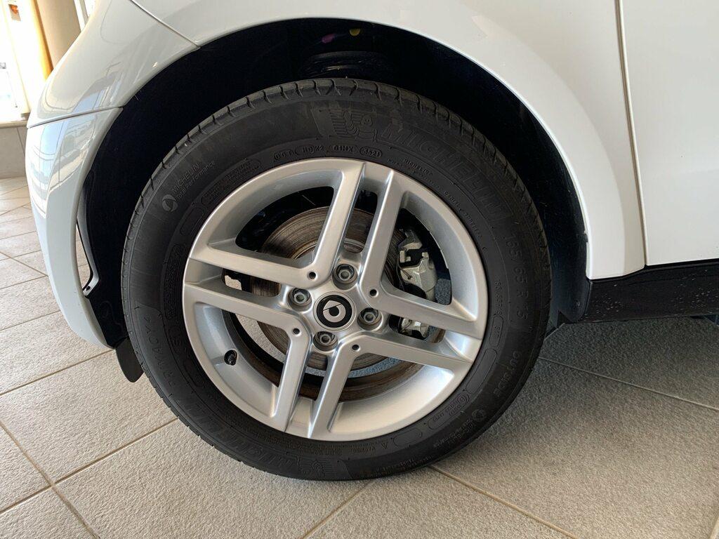 Smart fortwo eq Pure 22kW