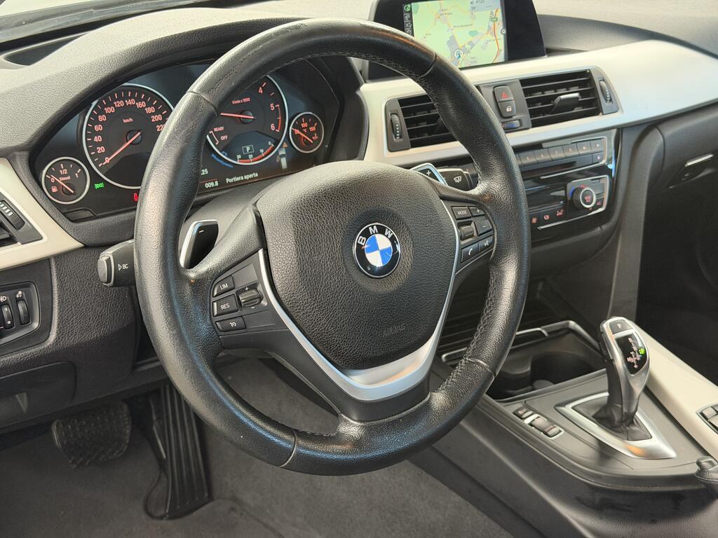 BMW Serie 3 320d Touring xdrive Business Advantage auto