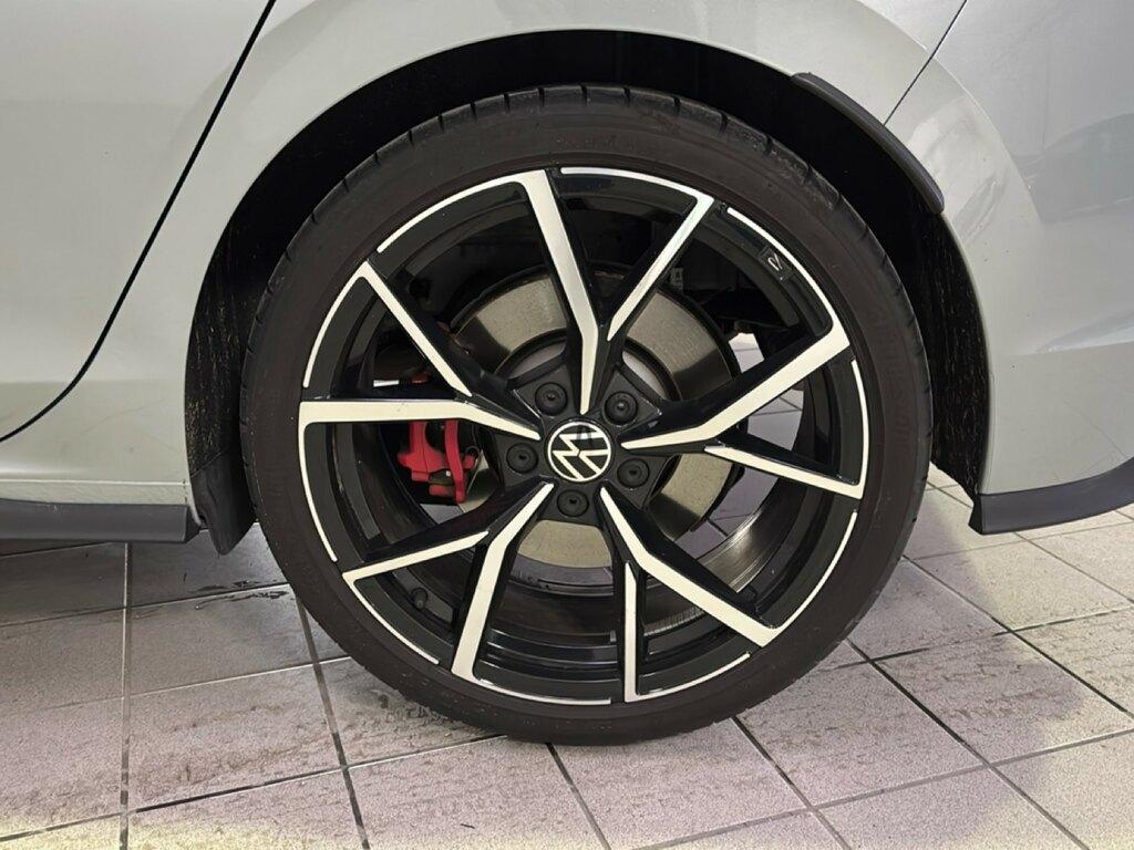 Volkswagen Golf 2.0 tsi GTI 265cv dsg