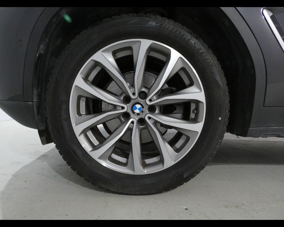 BMW X3 xdrive20d mhev 48V auto