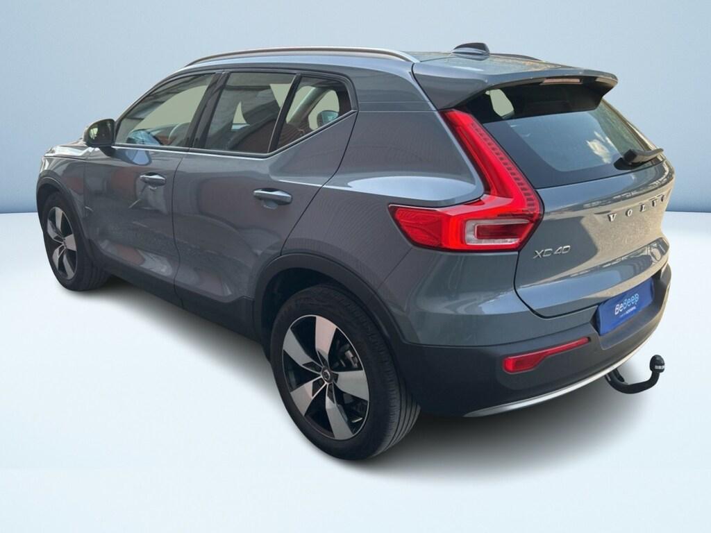 Volvo XC40 2.0 D3 Momentum Pro auto my21