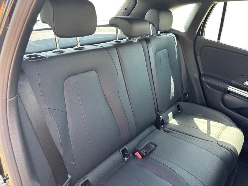 Mercedes GLA 200 Advanced auto