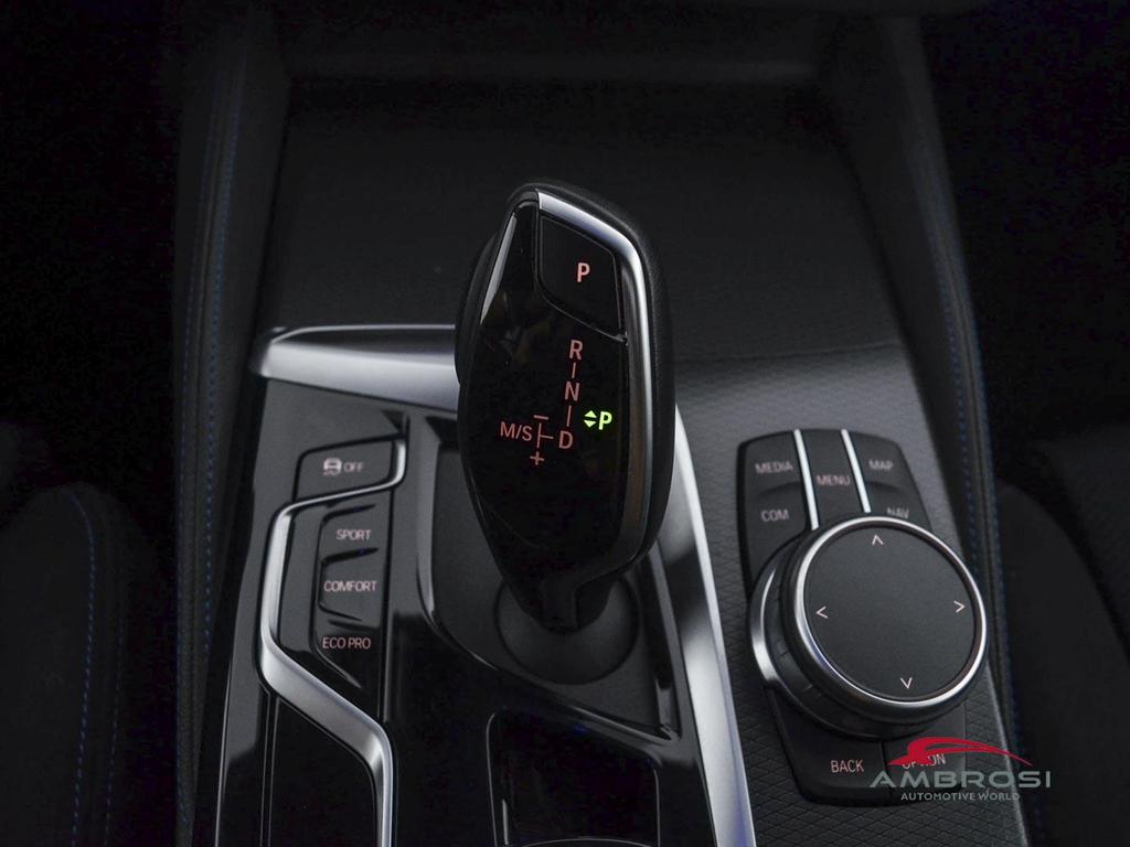 BMW Serie 5 518d Touring mhev 48V Msport auto