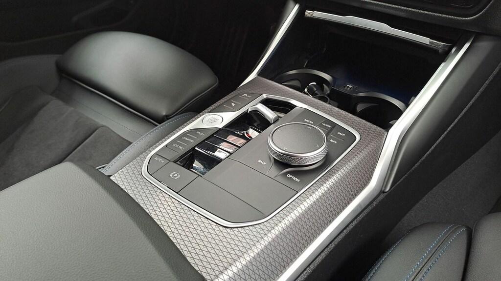 BMW Serie 3 320d Touring mhev 48V Msport xdrive auto