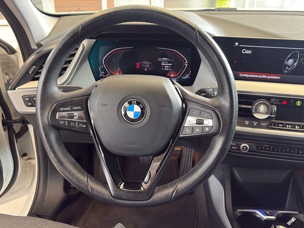 BMW Serie 1 118i Msport Exterior 136cv auto