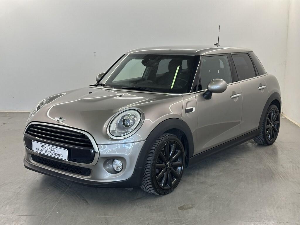 Mini Cooper D 1.5 D Cooper D Auto