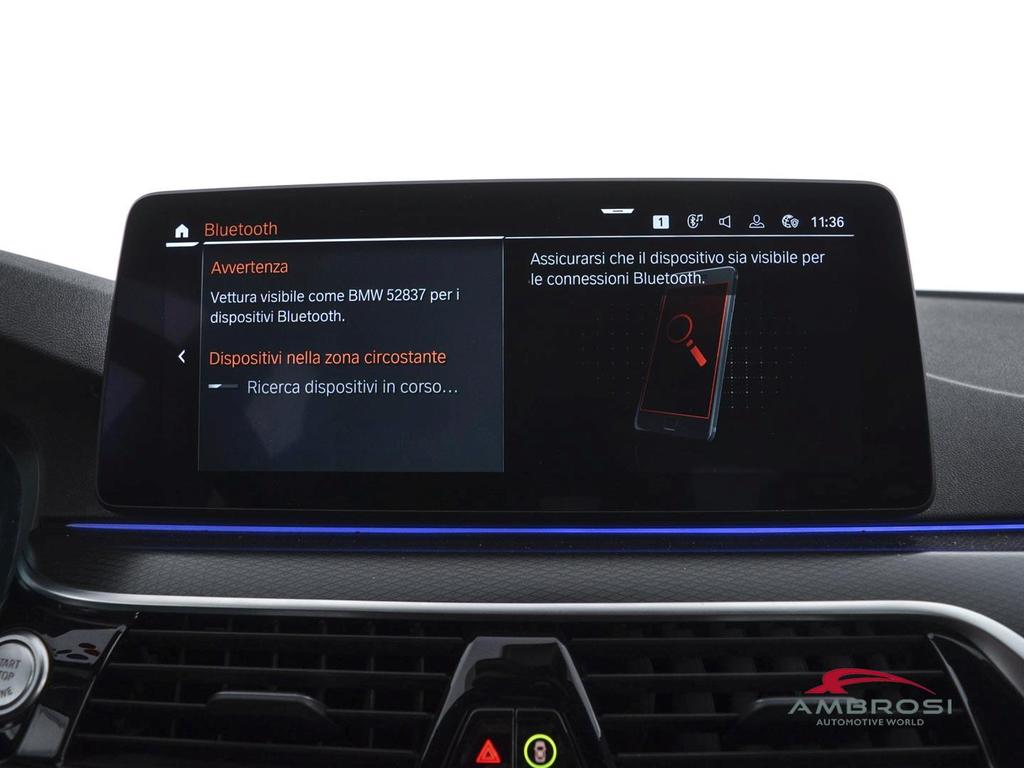 BMW Serie 5 530d Touring mhev 48V xdrive Msport auto