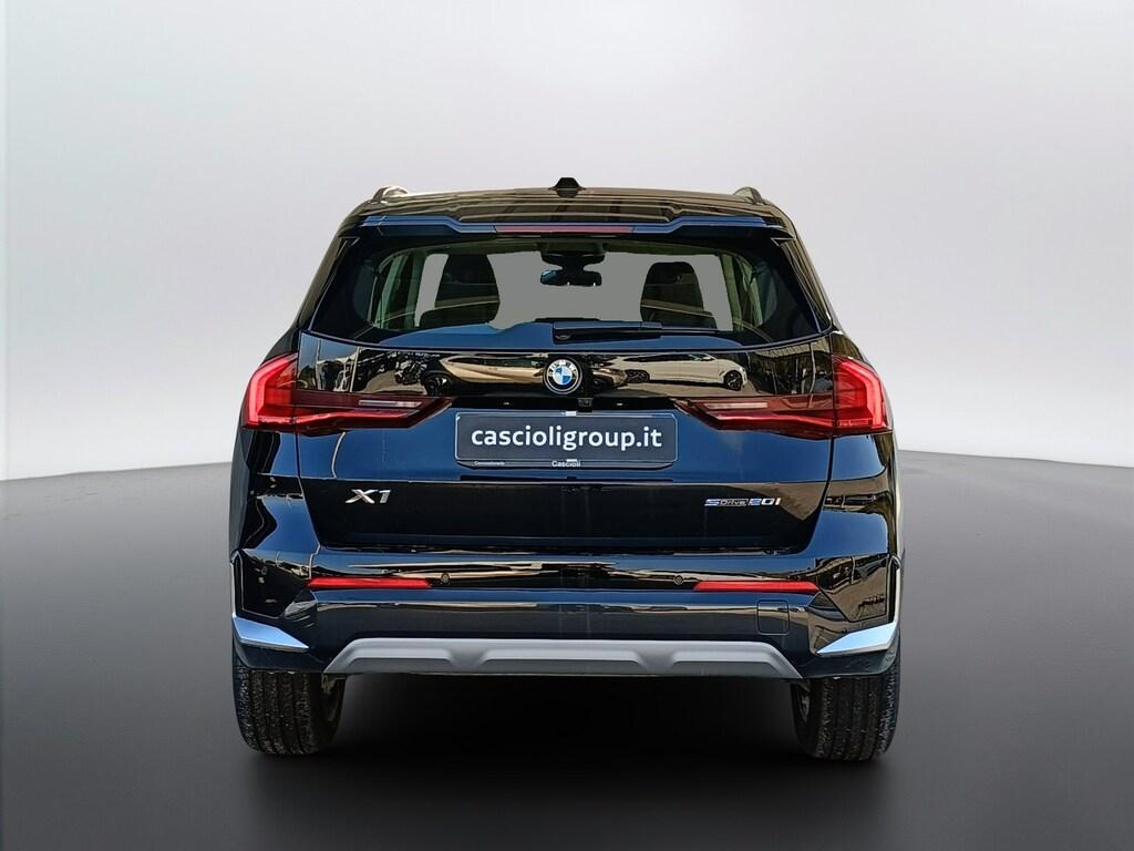 BMW X1 sdrive20i mhev 48V X-Line auto