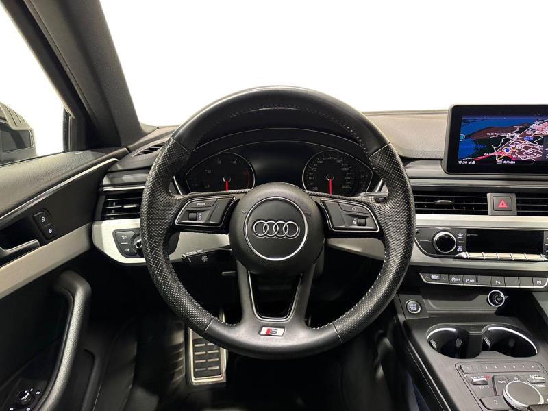 Audi A4 Avant 35 2.0 tdi S Line Edition 150cv s-tronic