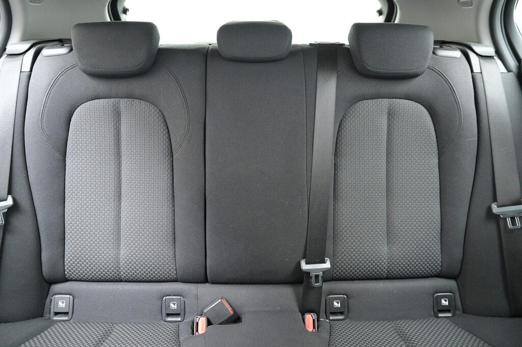BMW Serie 1 116d Business Advantage auto