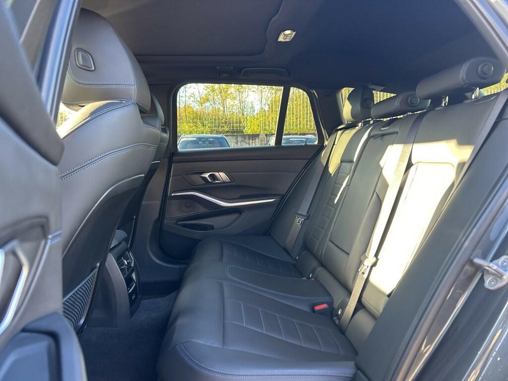 BMW Serie 3 330i Touring xdrive Msport auto