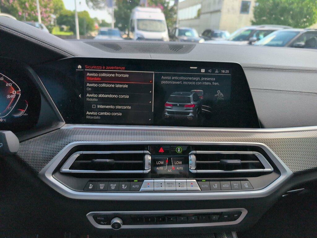 BMW X5 M X5 M50i auto